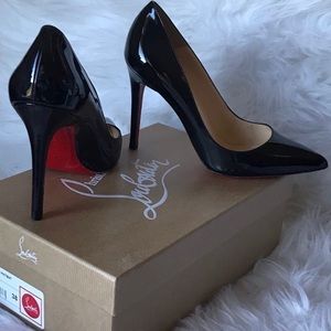 Authentic Christian Louboutin Decollete 554 pumps